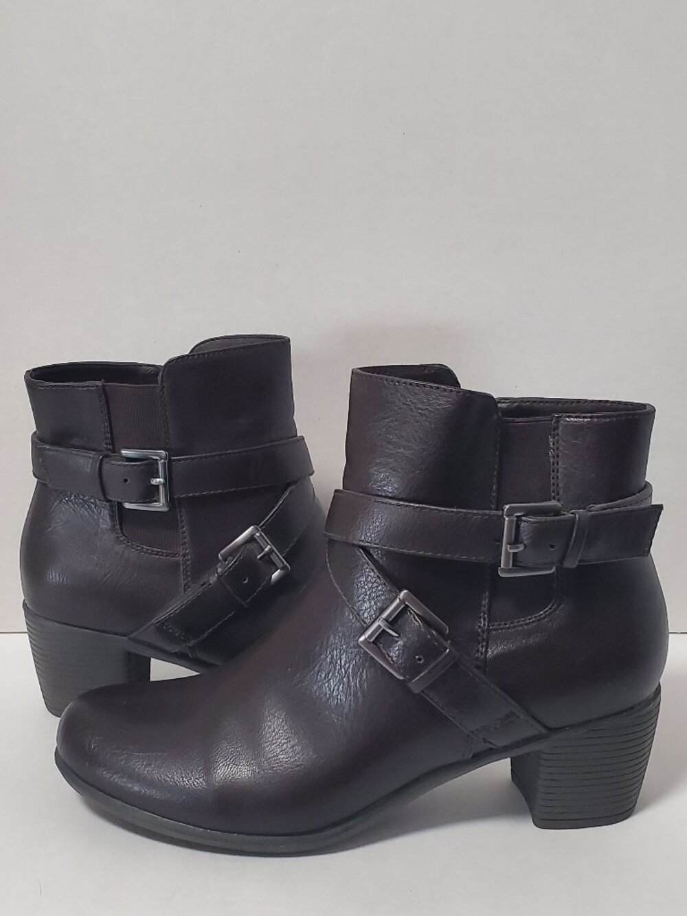 Womens Size 9 Brown Booties